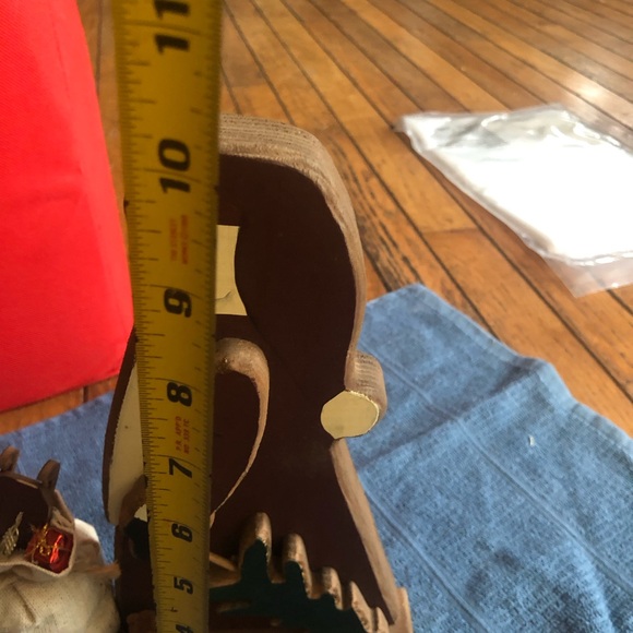 Hand Crafted  Holiday Set - Picture 3 of 9